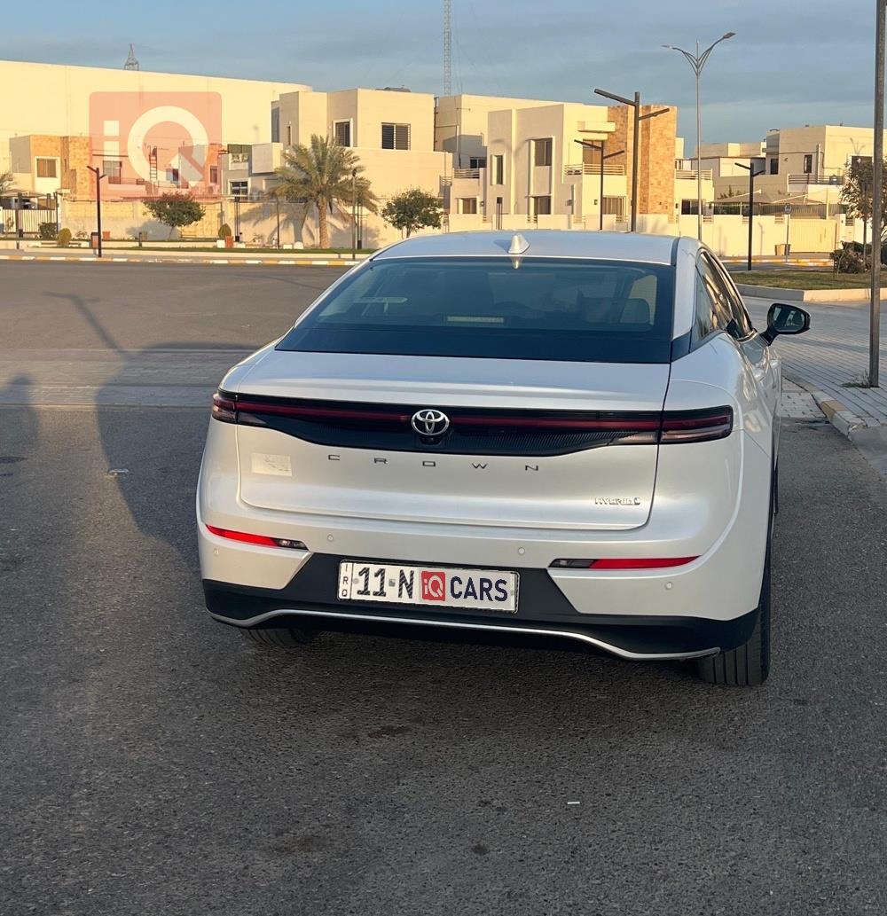 تويوتا كراون